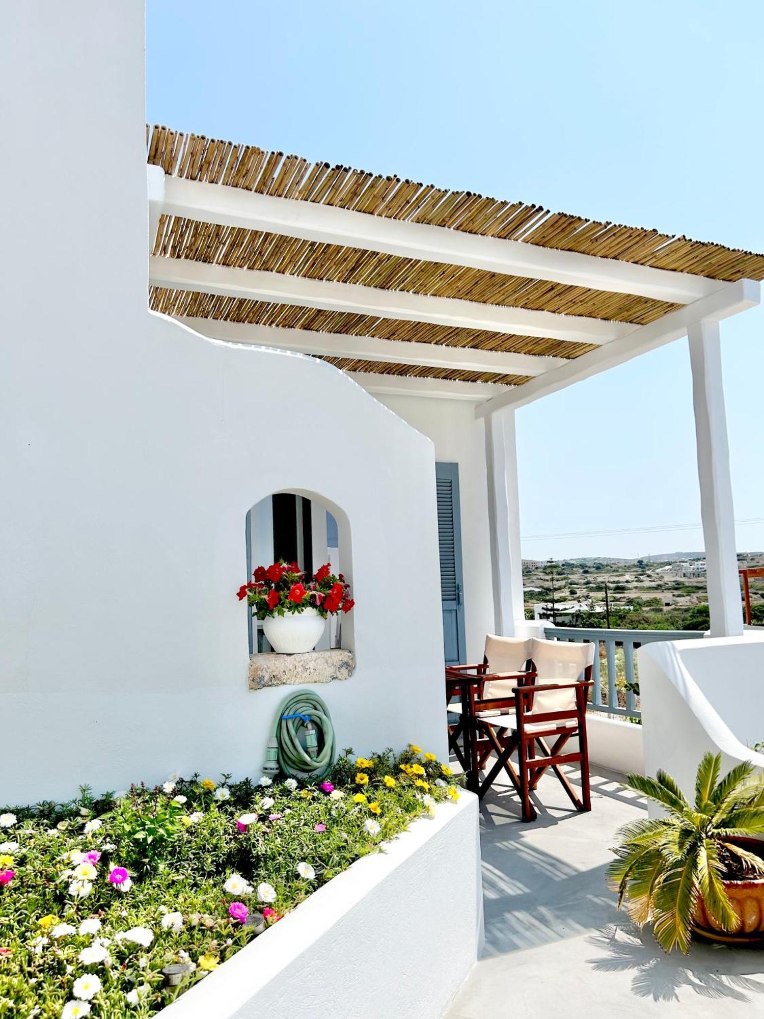 Anita Rooms & Suites Milos Adamantas  Zewnętrze zdjęcie