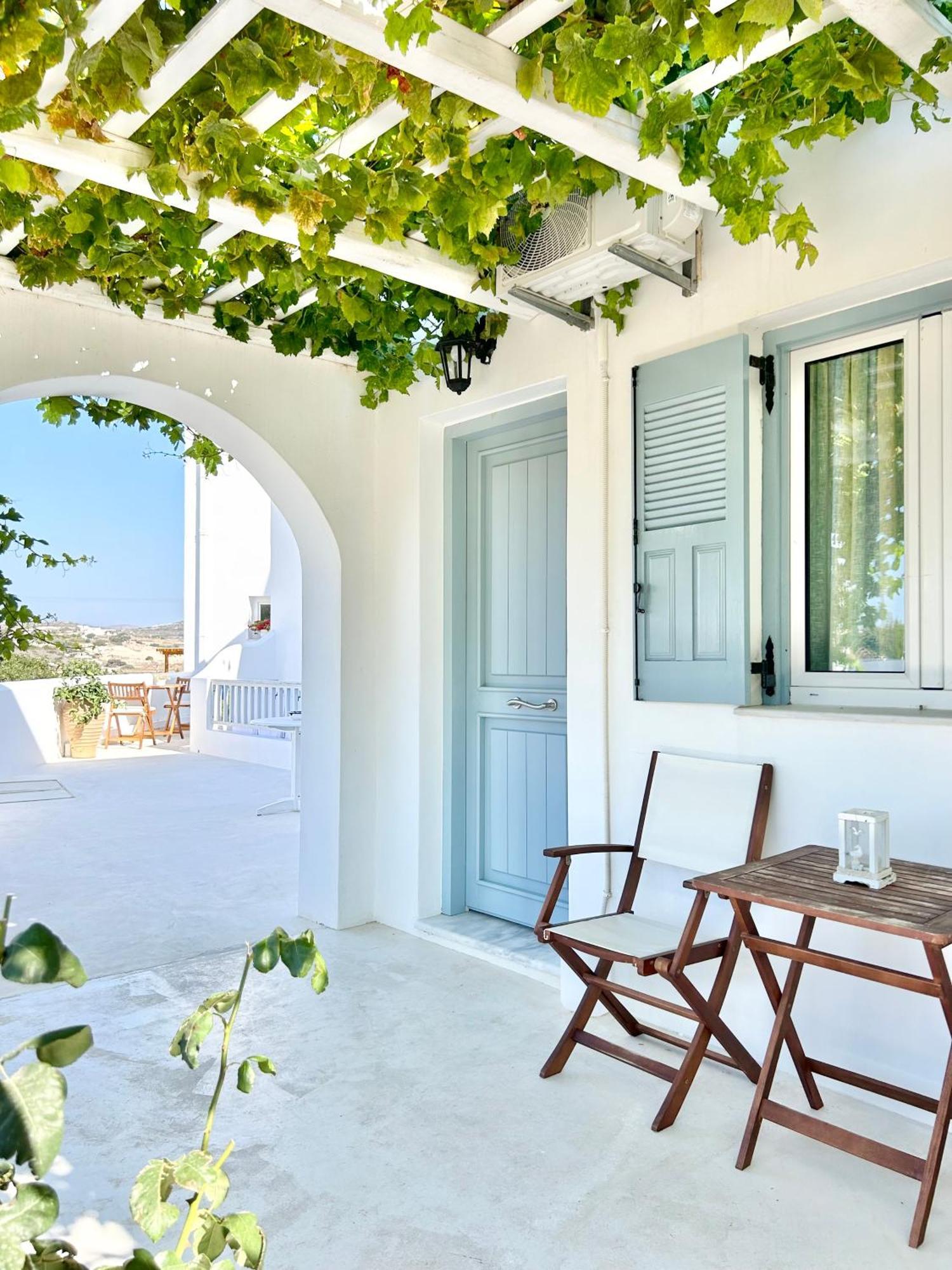 Anita Rooms & Suites Milos Adamantas  Zewnętrze zdjęcie